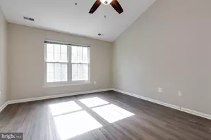 5766 Goldfinch Ct, Ellicott City, MD 21043 - Photo 15