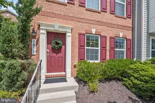 7811 Quidditch Ln, Elkridge, MD 21075 - Photo 3
