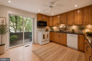 6600 Waning Moon Way, Columbia, MD 21045 - Photo 5