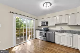 7465 Swan Point Way, Columbia, MD 21045 - Photo 9