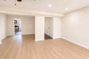5927 Grand Banks Rd, Columbia, MD 21044 - Photo 9