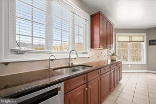 11229 Kinsale Ct, Ellicott City, MD 21042 - Photo 13