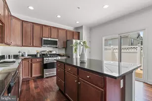 8857 Purple Iris Ln, Elkridge, MD 21075 - Photo 13