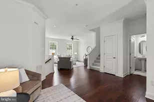 8857 Purple Iris Ln, Elkridge, MD 21075 - Photo 9