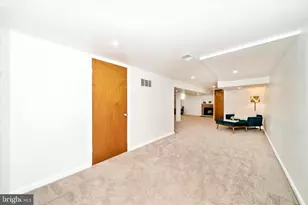 8409 Woodward St, Savage, MD 20763 - Photo 37