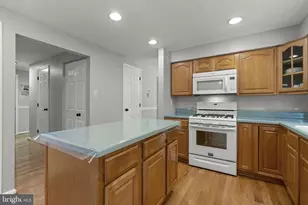 8428 Braddock Way, Columbia, MD 21046 - Photo 13
