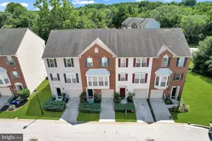 9453 Birdhouse Cir, Columbia, MD 21046 - Photo 5