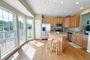 9453 Birdhouse Cir, Columbia, MD 21046 - Photo 15