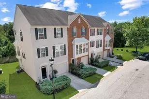9453 Birdhouse Cir, Columbia, MD 21046 - Photo 3