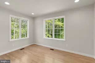 9724 Centennial Meadows Ln, Ellicott City, MD 21042 - Photo 13