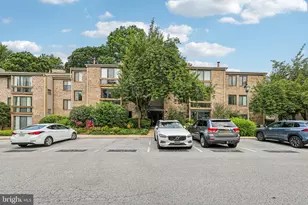 10594 Twin Rivers Rd, Columbia, MD 21044 - Photo 7