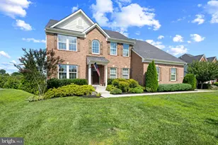 18317 Chelsea Knolls Dr, Mount Airy, MD 21771 - Photo 1