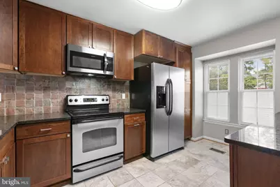 6754 Ducketts Lane #33-8, Elkridge, MD 21075 - Photo 3