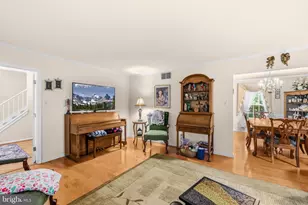 9568 Morning Mews, Columbia, MD 21046 - Photo 11