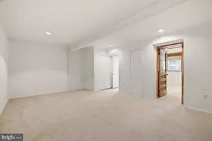 8112 Wooded Glen Ct, Ellicott City, MD 21043 - Photo 27