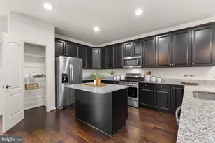 7732 Rearden Ct, Elkridge, MD 21075 - Photo 11