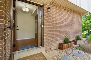 5357 Graywing Ct, Columbia, MD 21045 - Photo 3
