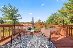 8615 Andrew Ellicott Ct, Ellicott City, MD 21043 - Photo 17