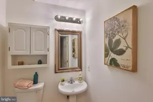 8722 Cresthill Ct, Laurel, MD 20723 - Photo 37