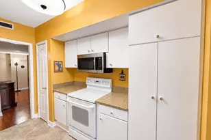 10001 Windstream Dr E, Columbia, MD 21044 - Photo 3