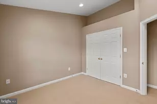 8916 Lee Manor Dr, Ellicott City, MD 21043 - Photo 35