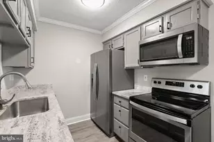 4720 Dorsey Hall Dr, Ellicott City, MD 21042 - Photo 7