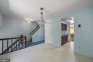 7171 Talisman Ln, Columbia, MD 21045 - Photo 3