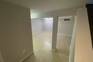 9412 Chippenham Dr, Laurel, MD 20723 - Photo 13