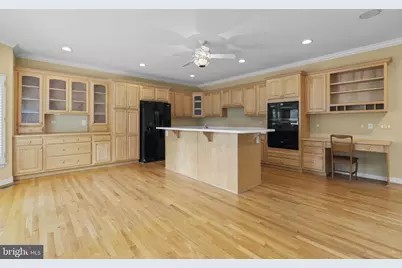 11210 Shadowmere Mews, Columbia, MD 21044 - Photo 15