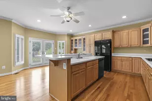 11210 Shadowmere Mews, Columbia, MD 21044 - Photo 19