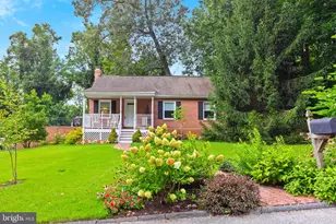 5718 Leaf Ln, Elkridge, MD 21075 - Photo 1