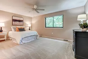 8927 Skyrock Ct, Columbia, MD 21046 - Photo 15