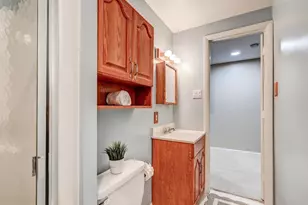 8927 Skyrock Ct, Columbia, MD 21046 - Photo 27
