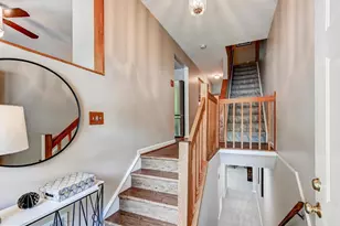 8927 Skyrock Ct, Columbia, MD 21046 - Photo 3