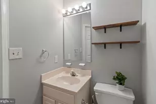 8926 Mallard Ct, Columbia, MD 21045 - Photo 9