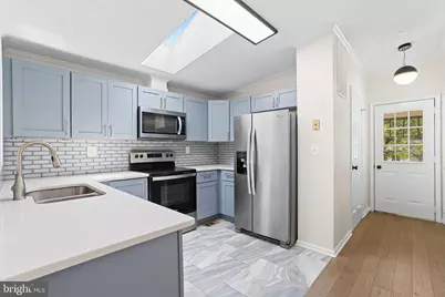 8902 Josephs Coat Court, Jessup, MD 20794 - Photo 11
