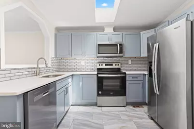8902 Josephs Coat Court, Jessup, MD 20794 - Photo 13