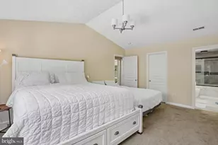 9236 Stream View Ln, Laurel, MD 20723 - Photo 13