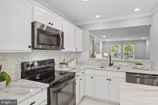 4870 Dorsey Hall Dr, Ellicott City, MD 21042 - Photo 11