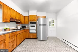 2933 Bethany Ln, Ellicott City, MD 21042 - Photo 11