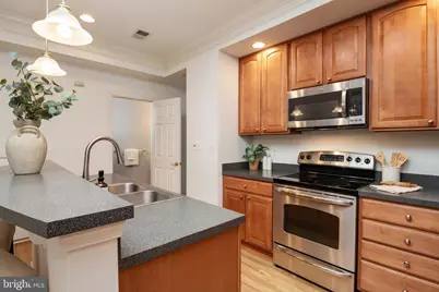 7214 Elkridge Crossing Way, Elkridge, MD 21075 - Photo 17