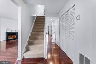 10390 Faulkner Ridge Cir, Columbia, MD 21044 - Photo 3