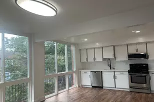 10726 Green Mountain Cir, Columbia, MD 21044 - Photo 5