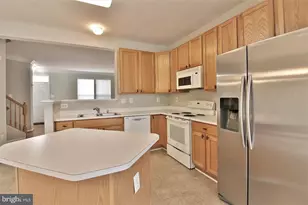 10707 Croydon Ct, Woodstock, MD 21163 - Photo 5