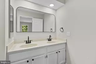 9402 Steeple Ct, Laurel, MD 20723 - Photo 29