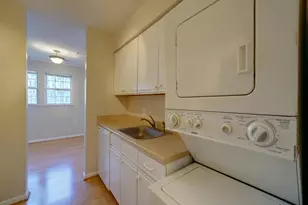 8513 Falls Run Rd, Ellicott City, MD 21043 - Photo 19