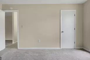 9653 White Acre Rd, Columbia, MD 21045 - Photo 13