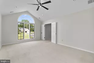 10035 Reed Ln, Ellicott City, MD 21042 - Photo 3