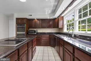 10035 Reed Ln, Ellicott City, MD 21042 - Photo 23