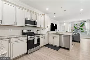 7948 Potter Pl, Elkridge, MD 21075 - Photo 5